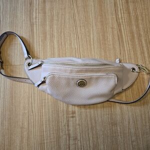 Elegant Cream Women's Bag